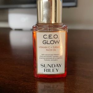 Sunday Riley CEO glow oil 15ml